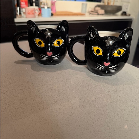 Anthropologie Black Ceramic Serving plate and 2 Mugs - Picture 2 of 12